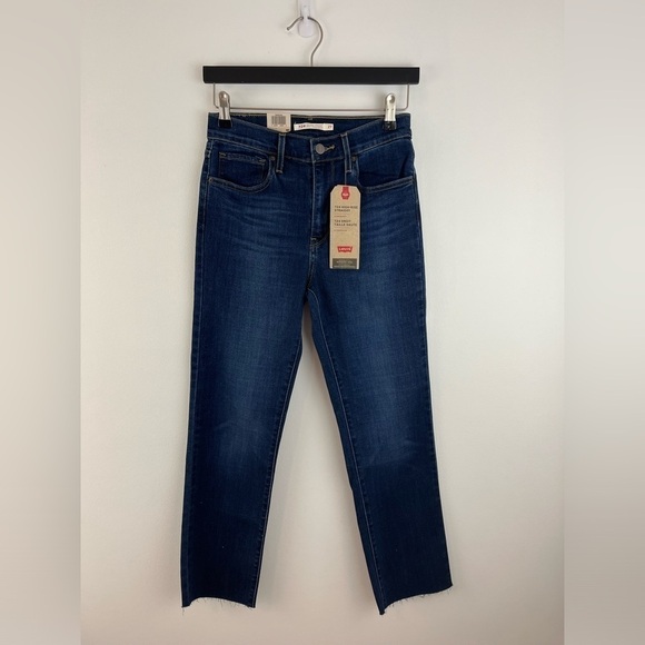 * NEW * LEVI'S High rise straight jeans. Size 27 - Picture 2 of 7